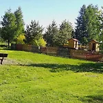 Stanica Pod Zadzierna Letniskowe 营地 卢巴夫卡