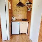 Stanica Pod Zadzierna Letniskowe 营地 卢巴夫卡