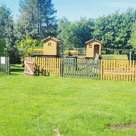 Kemp Stanica Pod Zadzierna Letniskowe