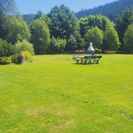 Stanica Pod Zadzierna Letniskowe *