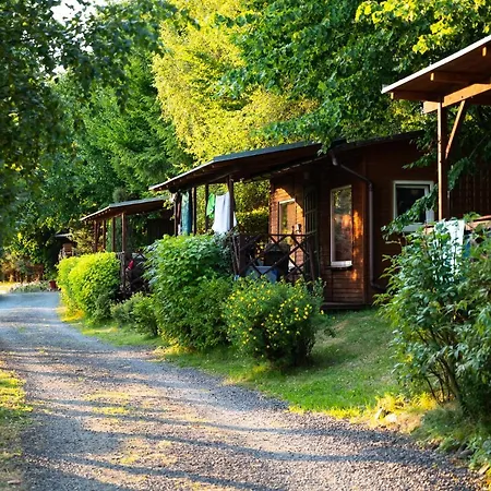 Kemping Stanica Pod Zadzierna Letniskowe