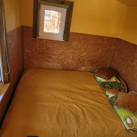 Stanica Pod Zadzierną Letniskowe