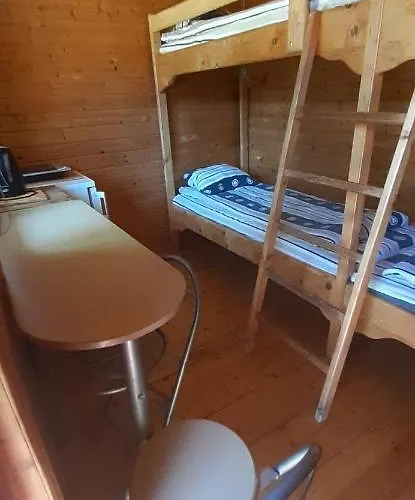 Stanica Pod Zadzierna Letniskowe * Lubawka