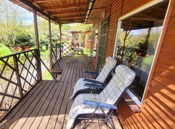 Stanica Pod Zadzierna Letniskowe *