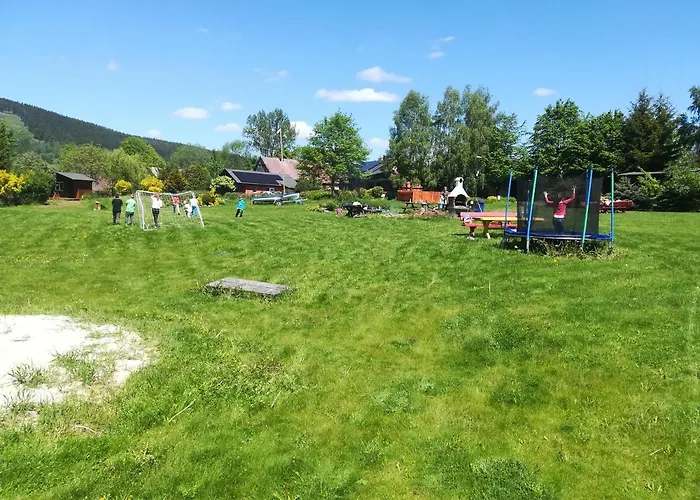 Kemping Stanica Pod Zadzierna Letniskowe