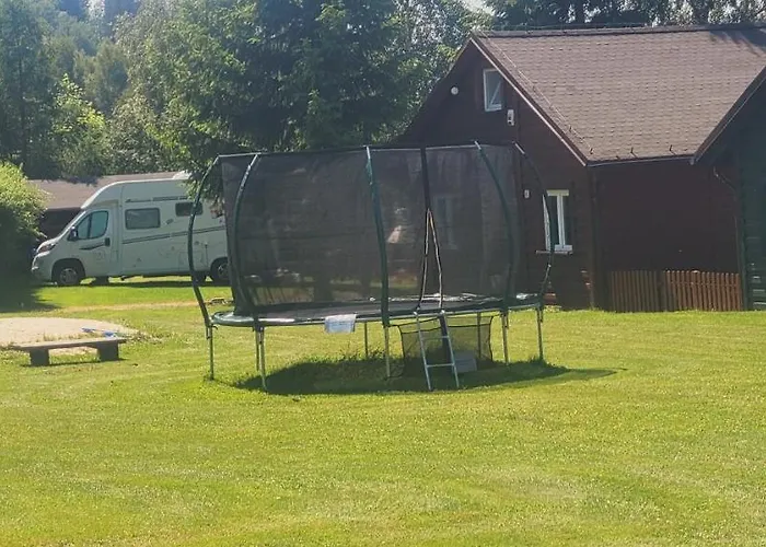 Stanica Pod Zadzierna Letniskowe Kemping *