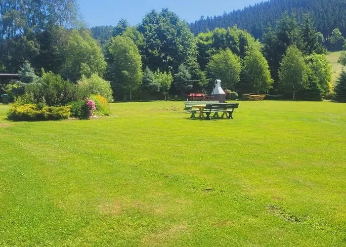 Stanica Pod Zadzierna Letniskowe *