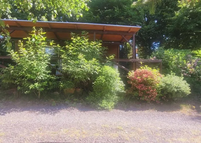 مكان تخييم Stanica Pod Zadzierna Letniskowe